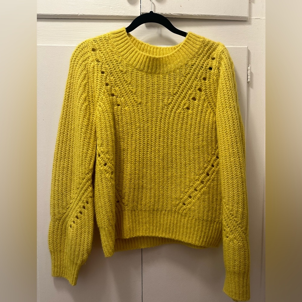 GAP Sweater - Yellow - Size small